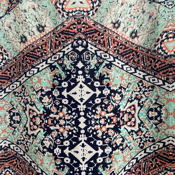 Speechless top size Medium - Picture 4 of 4